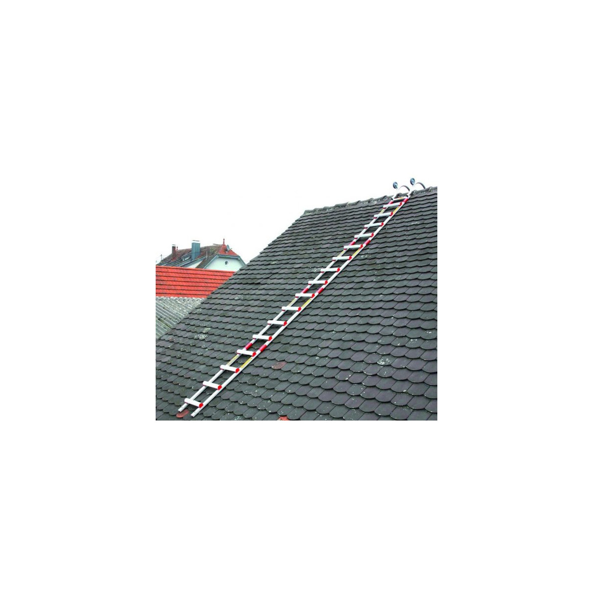 page 9 crochet universel pour echelle de toit echelle de toit barreaux bois  ou aluminium montants bois et barreaux bois du catalogue himmelsbach des  vraies échelles de toit aluminium et bois adaptable